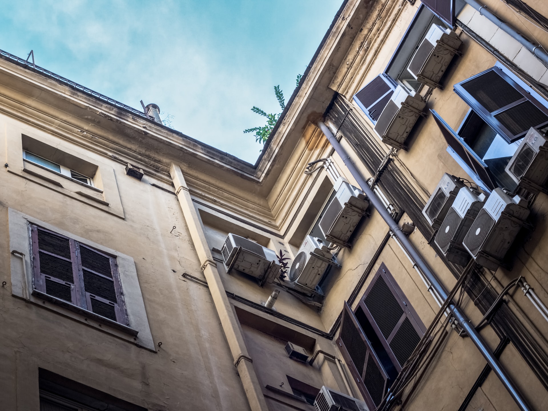 Photo by Rob Menting on Unsplash