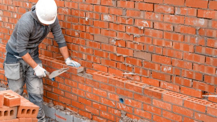 4 Things That May Cause Brick Mortar To Crack
