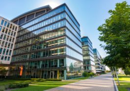 3 Ways To Ensure Your Business Has Excellent Curb Appeal